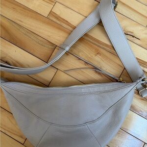 HOBO Carmen Leather Sling
